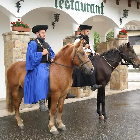 öreg Halász és étterem Hotel